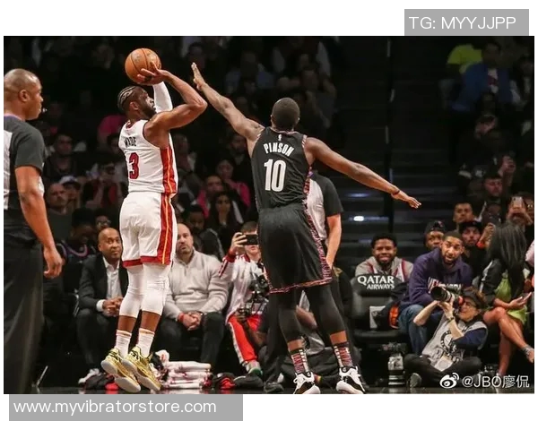 迈阿密热火与波特兰开拓者激战正酣谁能在这场对决中笑到最后 迈阿密热火与波特兰开拓者激战正酣谁能在这场对决中笑到最后